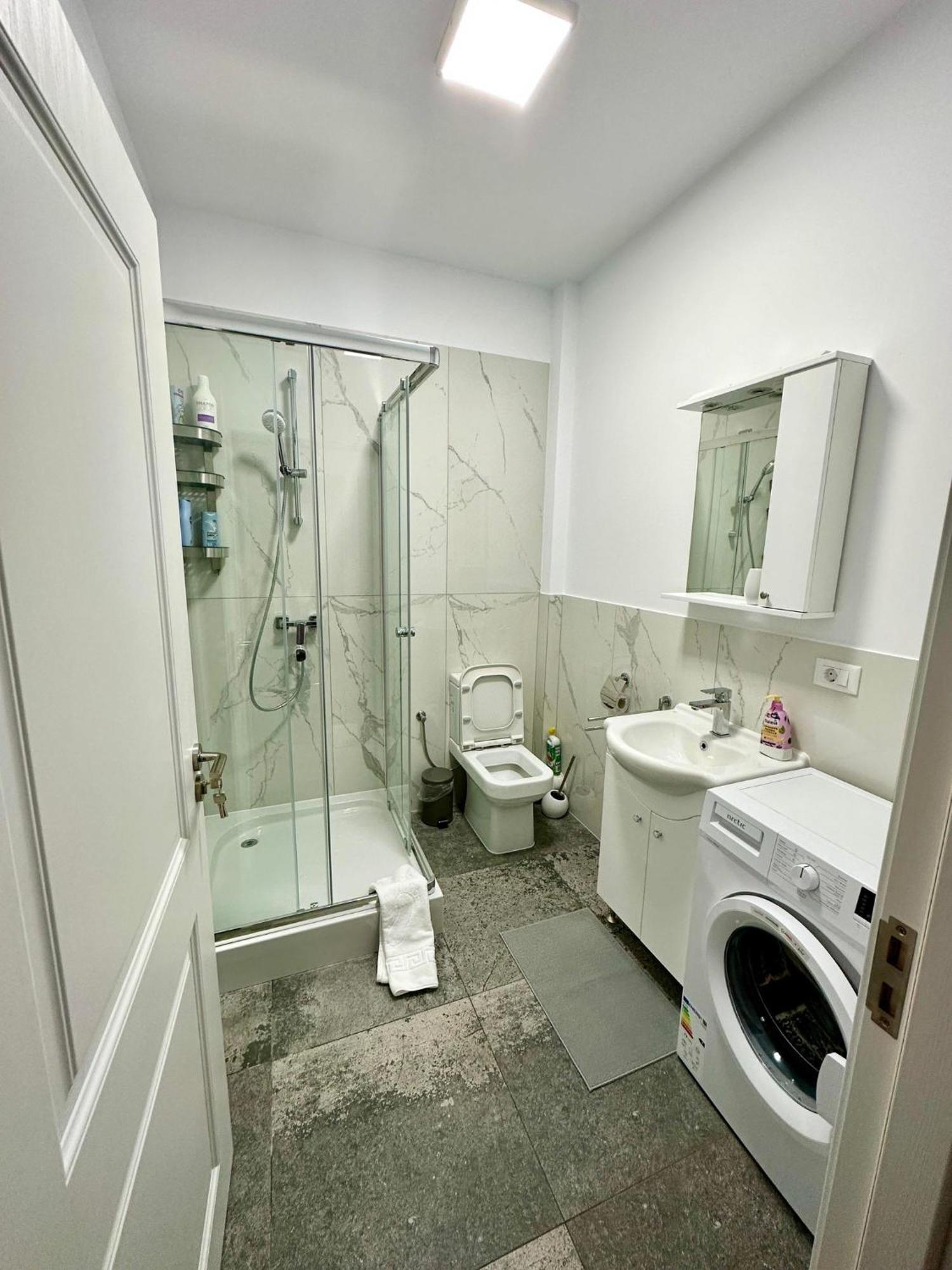 Angela Nordic Apartment. Сучава Екстер'єр фото